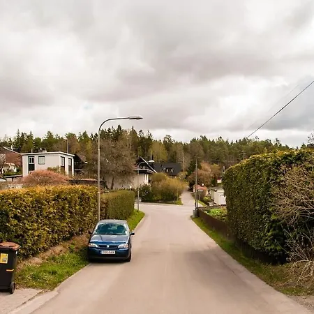 - With Pool & Sauna Villa Stockholm