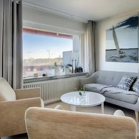 Villa Spacious 5 Bedroom House In