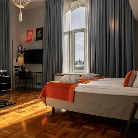 Hotel Scandic Grand 4*