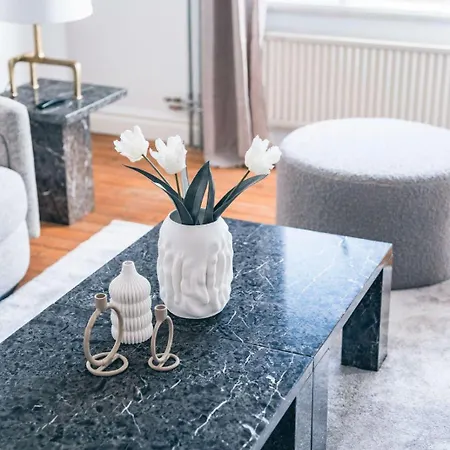 Apartment Lyxig Sekelskiftesvaning I Sthlm Stockholm