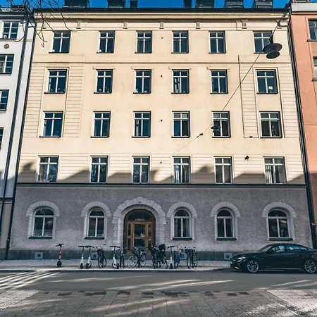 Lyxig Sekelskiftesvaning I Sthlm Apartment