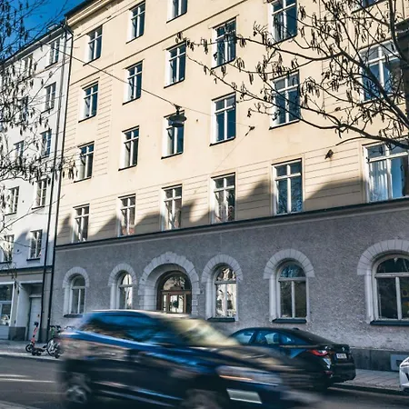 Apartment Lyxig Sekelskiftesvaning I Sthlm