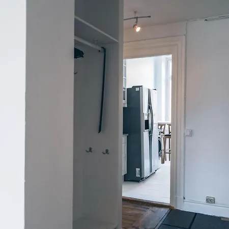 Lyxig Sekelskiftesvaning I Sthlm Apartment