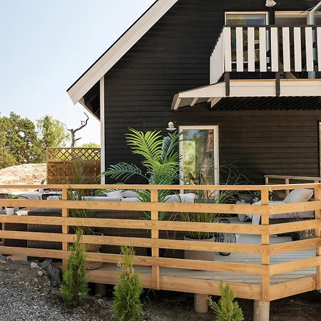 Archipelago Golf Apartment *