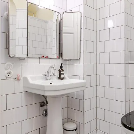 Large 2br In Gamla Stan Apartment *