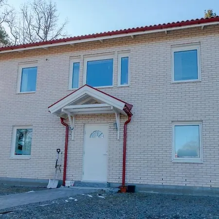 Вилла Family Friendly - 6 Bedrooms *
