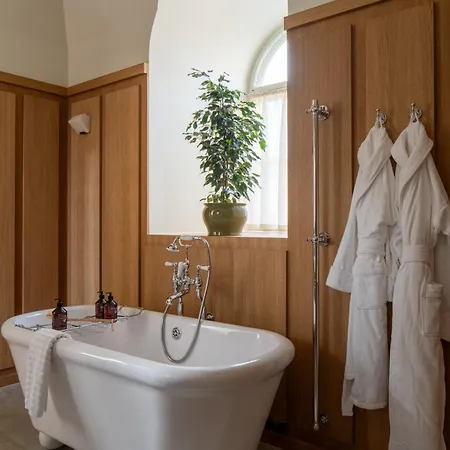 Hotel Stadshotell 5*