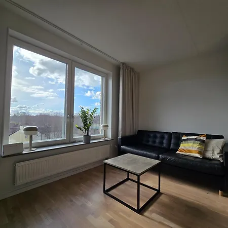 And Modernt Apartment *
