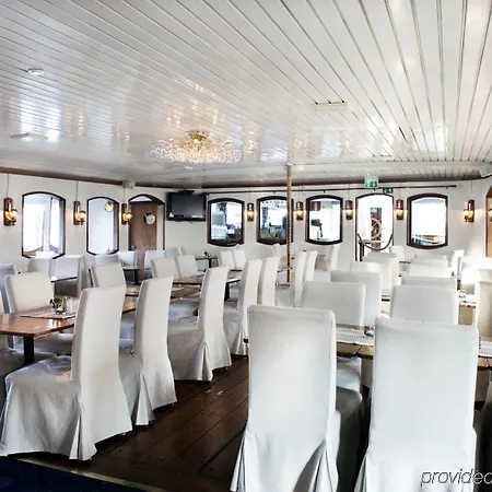 Maelardrottningen Yacht
