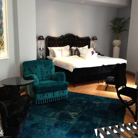 Hotel Lydmar 5*