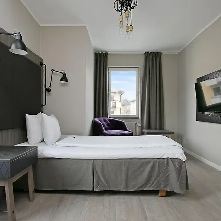 First Brommaplan Hotel 3*