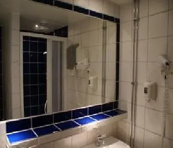 Szálloda Metro 3*