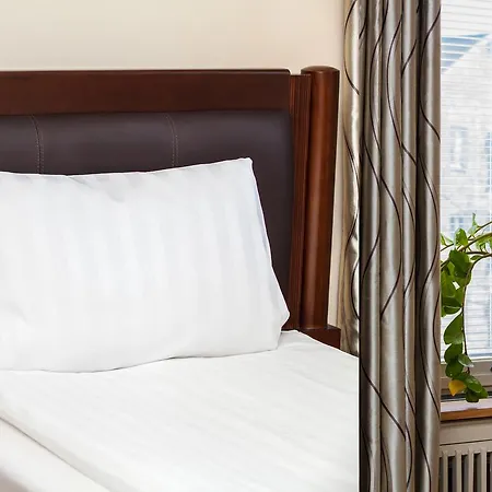 Arsta Appart hôtel 3*