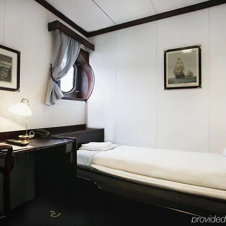 Maelardrottningen Yacht
