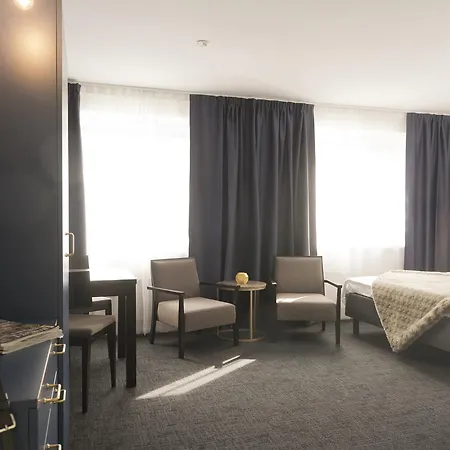 Bromma 아파트호텔 3*