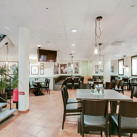 First Brommaplan Hotel 3*