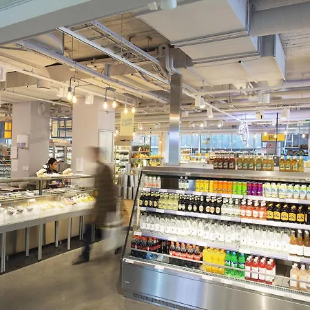 Hotel With Urban Deli