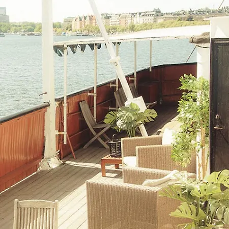 Hotel en barco Maelardrottningen Yacht Estocolmo