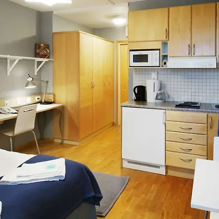 Hotel Forenom Alvik 3*