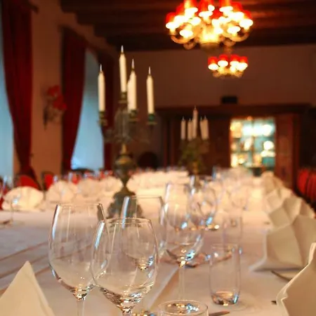 酒店 Haeringe Slott
