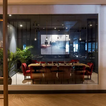Hotel Radisson Blu Royal Viking Hotel, 4*