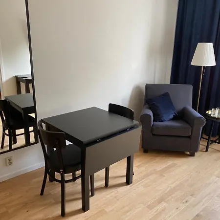 Sthlm South Aparthotel 3*