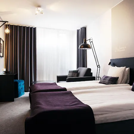 Hotel Western 3*