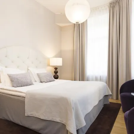 Elite Adlon Отель 4*