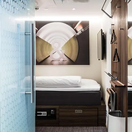 Hotel Western And 3*