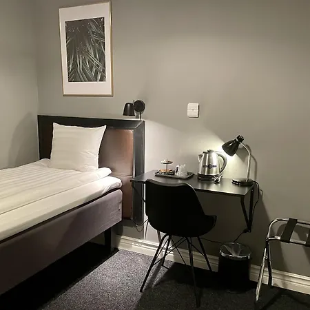 Unique Jungfrugatan Hotel