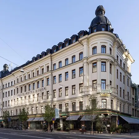 Отель Elite Adlon 4*