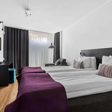 Western Hotel 3*