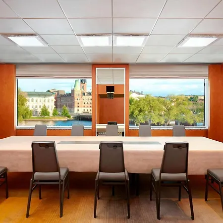 Sheraton 5* Stockholm