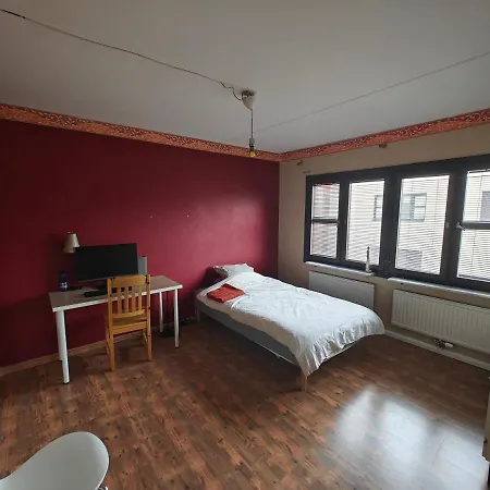 Large Room, Near Kista Galleria, *