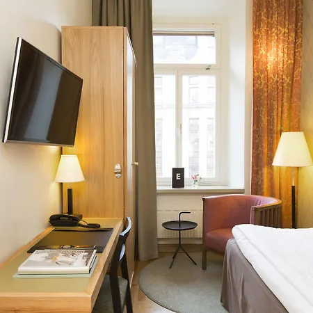 Elite Adlon Отель 4*