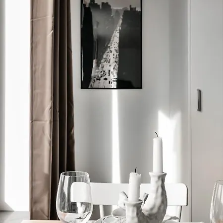 Cosy Urban In Apartment Stockholm