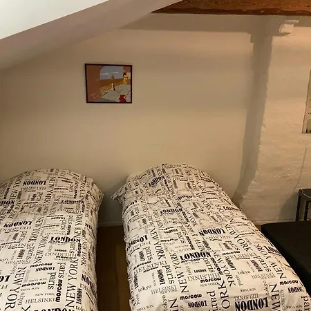Attic Floor In City! 918 شقة