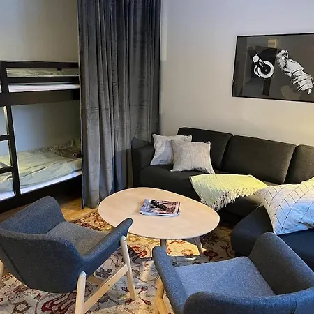 Laegenhet Med Egen Ingang * Stockholm