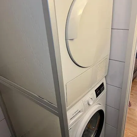Apartment Laegenhet Med Egen Ingang