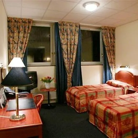 Alexandra 3*
