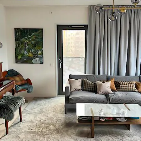 2 Bedroom Gorgeous In * ستوكهولم
