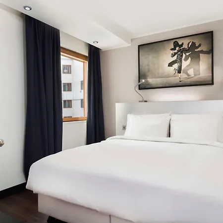 Radisson Blu Royal Viking Hotel, Hotel