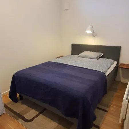 Smakfullt Attefallshus Med Stort Loft Naera Naturen * Stockholm