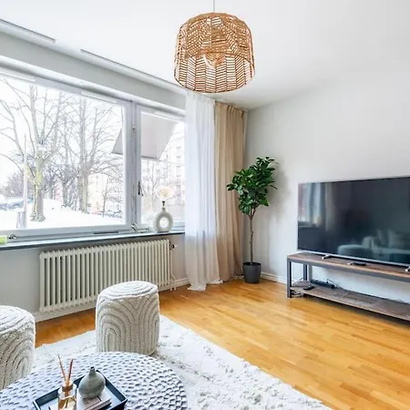 Apartament 100 Sqm In Stockholms Finest Area - Oestermalm *