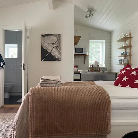Villa Mysig I Stavnaes By- Sommarhamn, Vaermdoe *