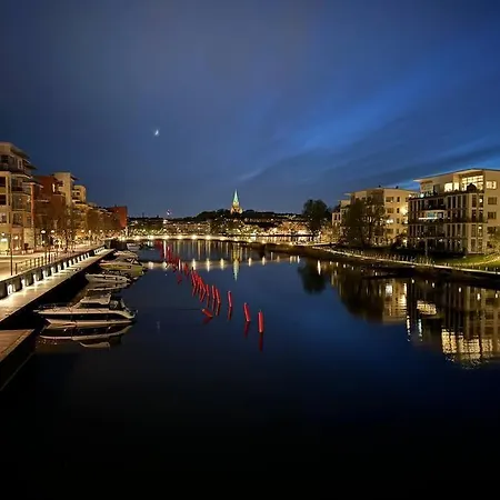 Daire A Between Nature And Hammarby Sjoestad *