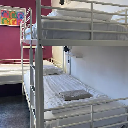 Crafoord Place Hostel