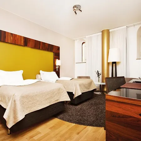 Elite Marina Tower Hotel 4*