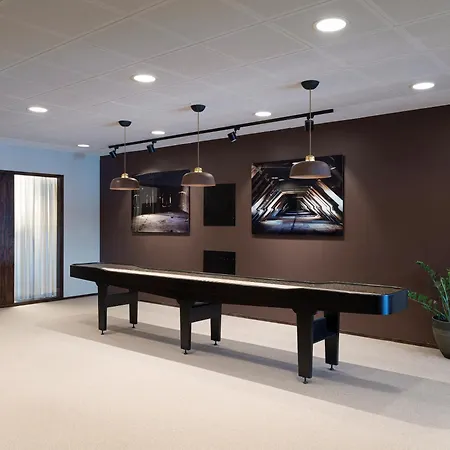 Elite Marina Tower 4* Nacka