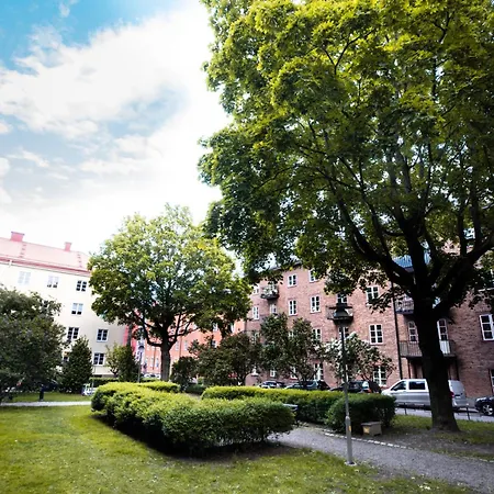 Spacious Oasis Only Minutes From The Center Апартаменты *